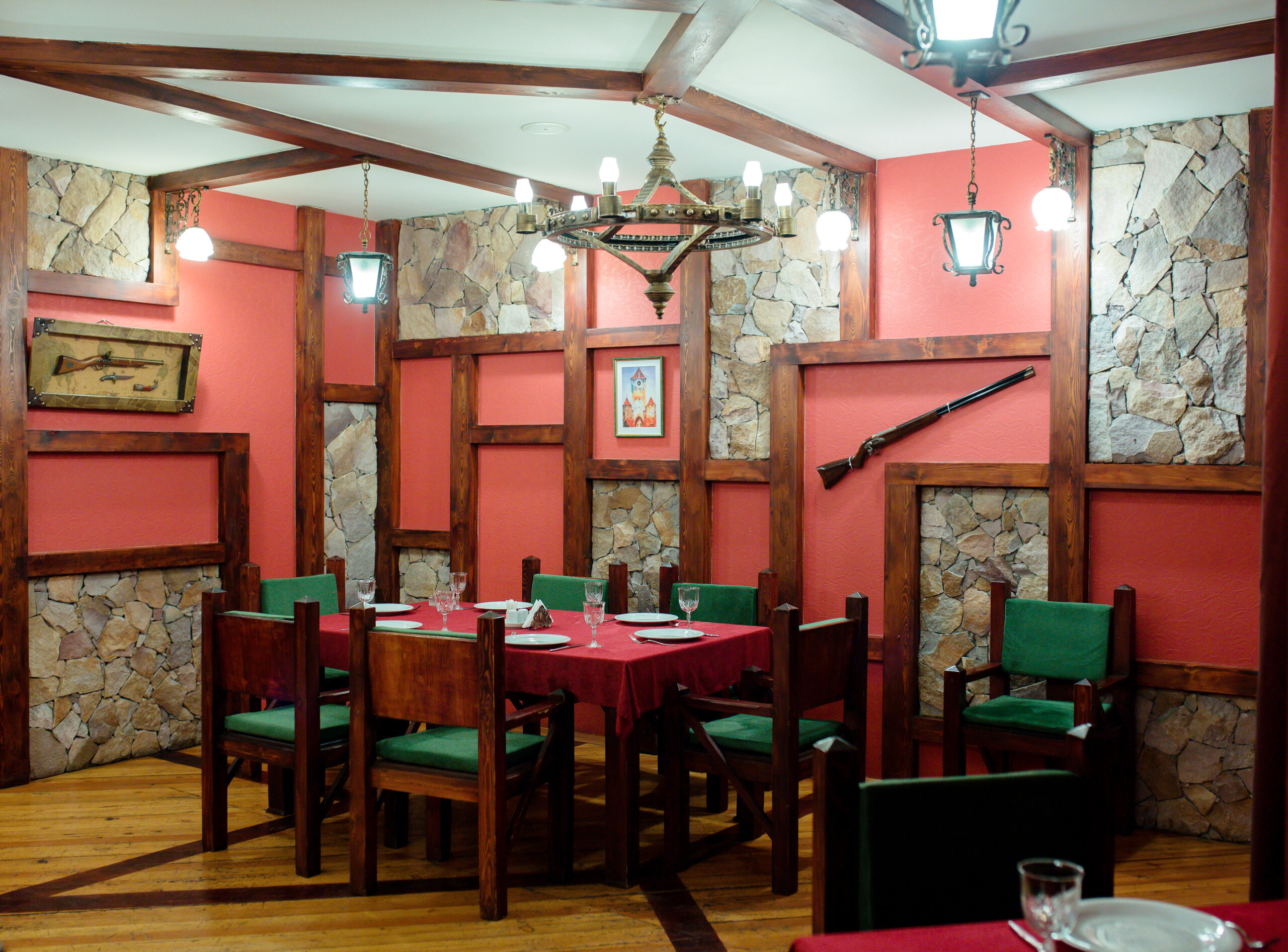 Discover the <span> Best Restaurants </span> Around You!